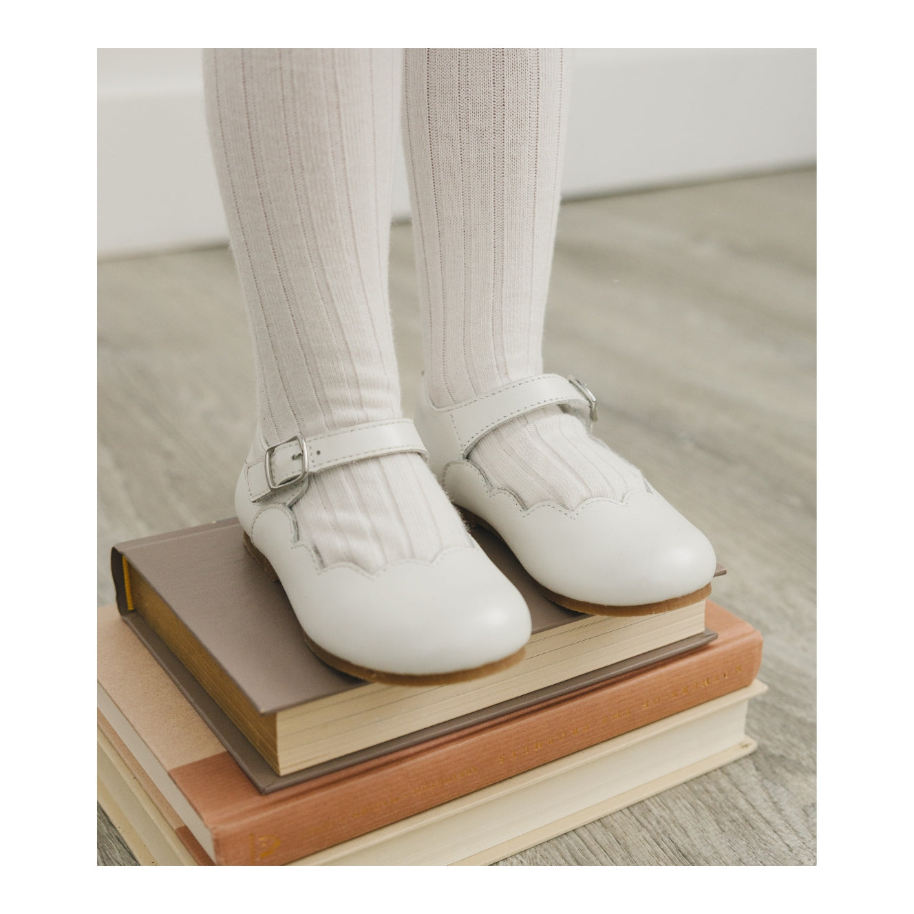 Sonia Scalloped Flat-White