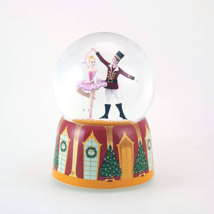 Snowglobe-Nutcracker