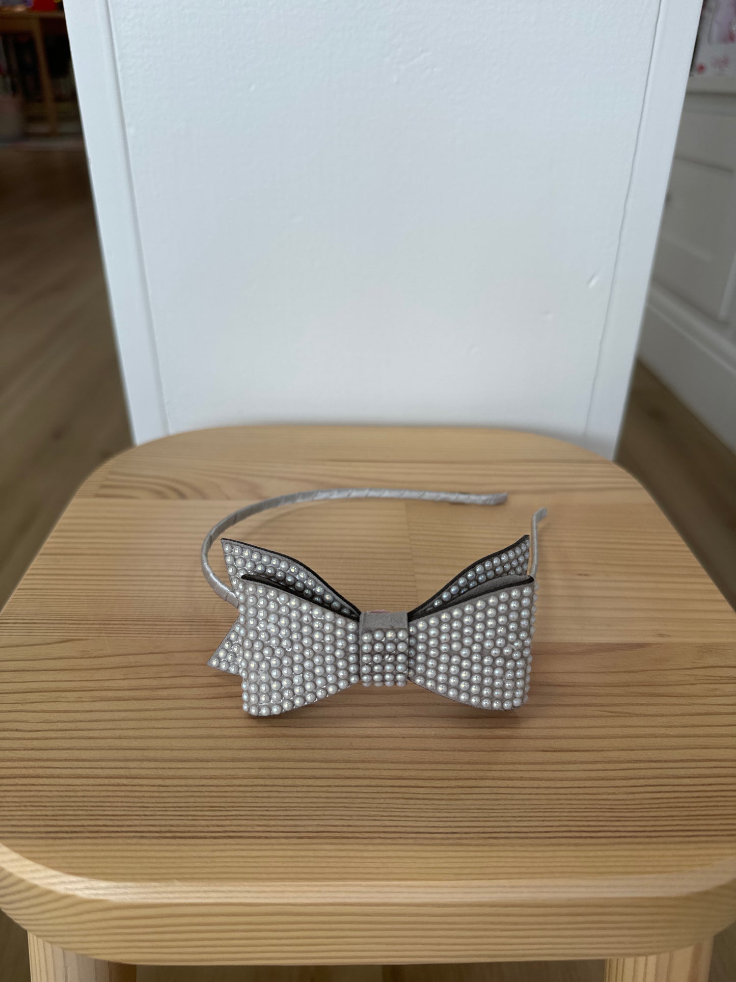 Pearl Bow Headband