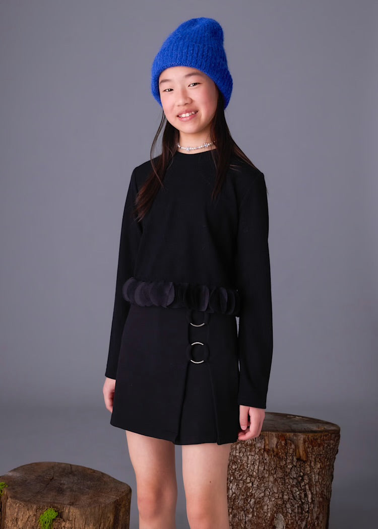 Petal Ribbed Shirt-Black