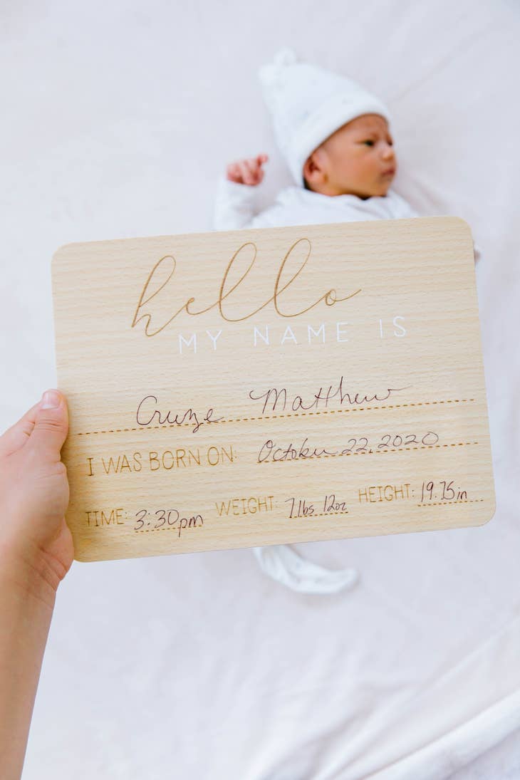 Fill-in Baby Arrival Milestone Photo Prop