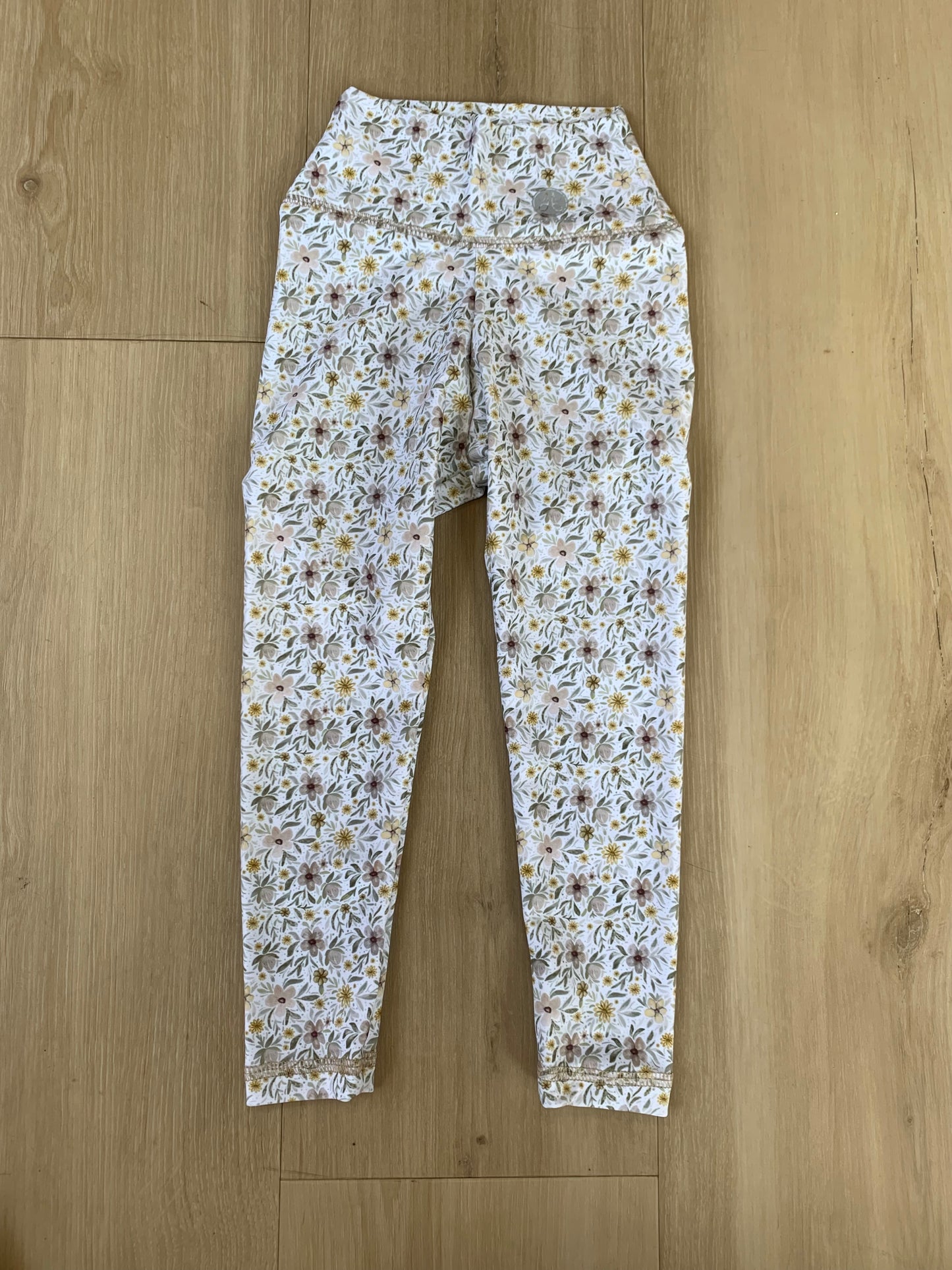 Almond Floral Leggings