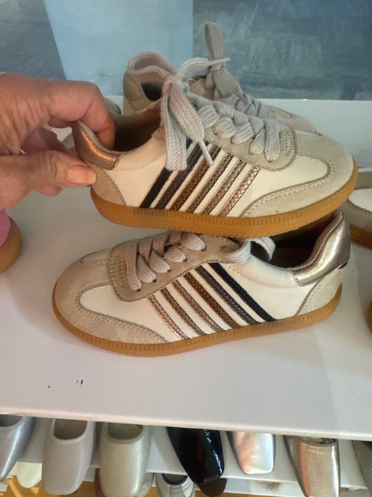 Stevie Mini-Metallics