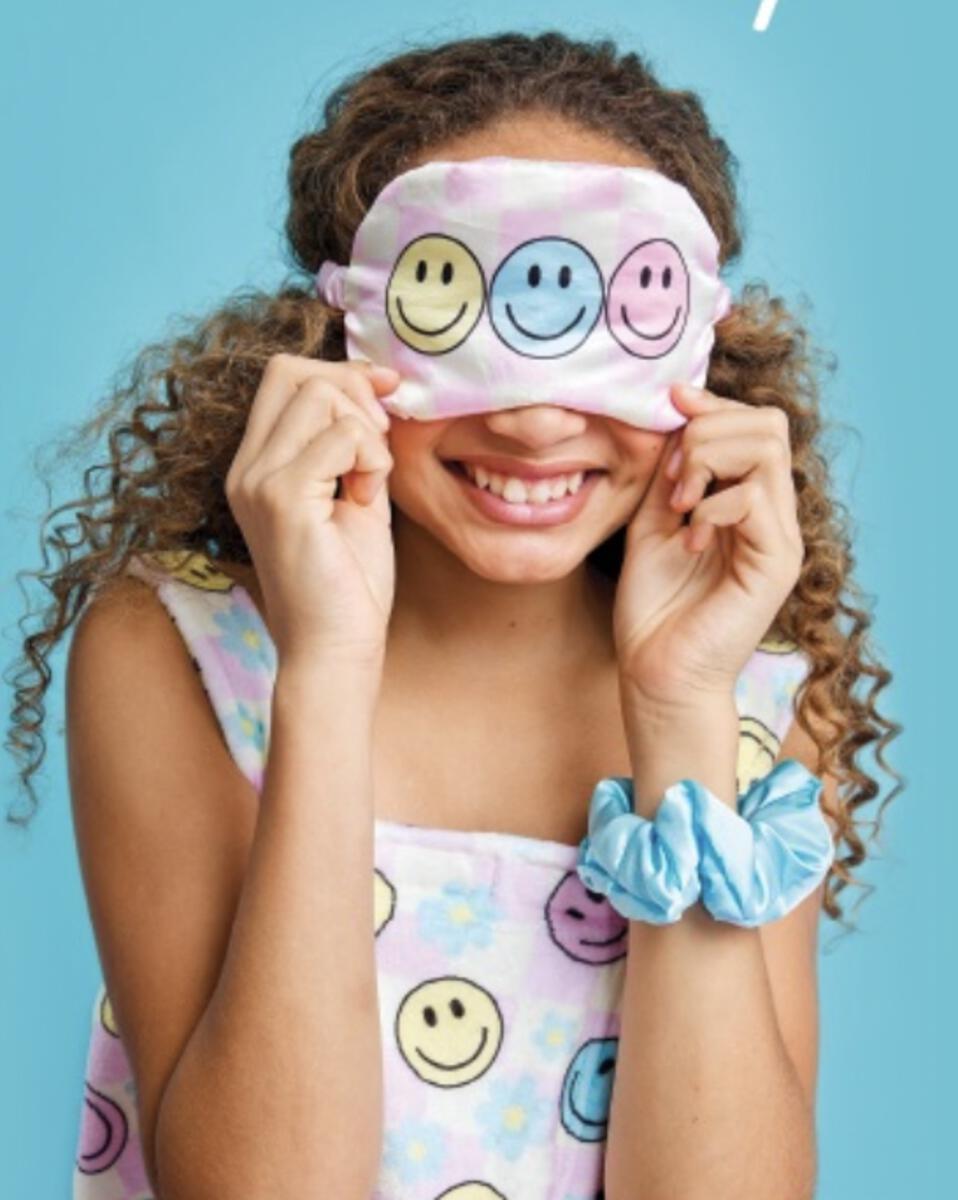 Happy Check Eye Mask and Scrunchie Set