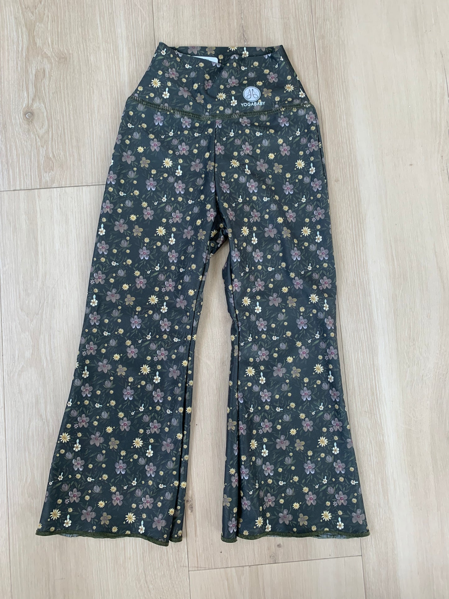 Rustic Floral Flare Leggings