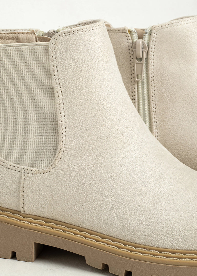Zophie Boot-Gray